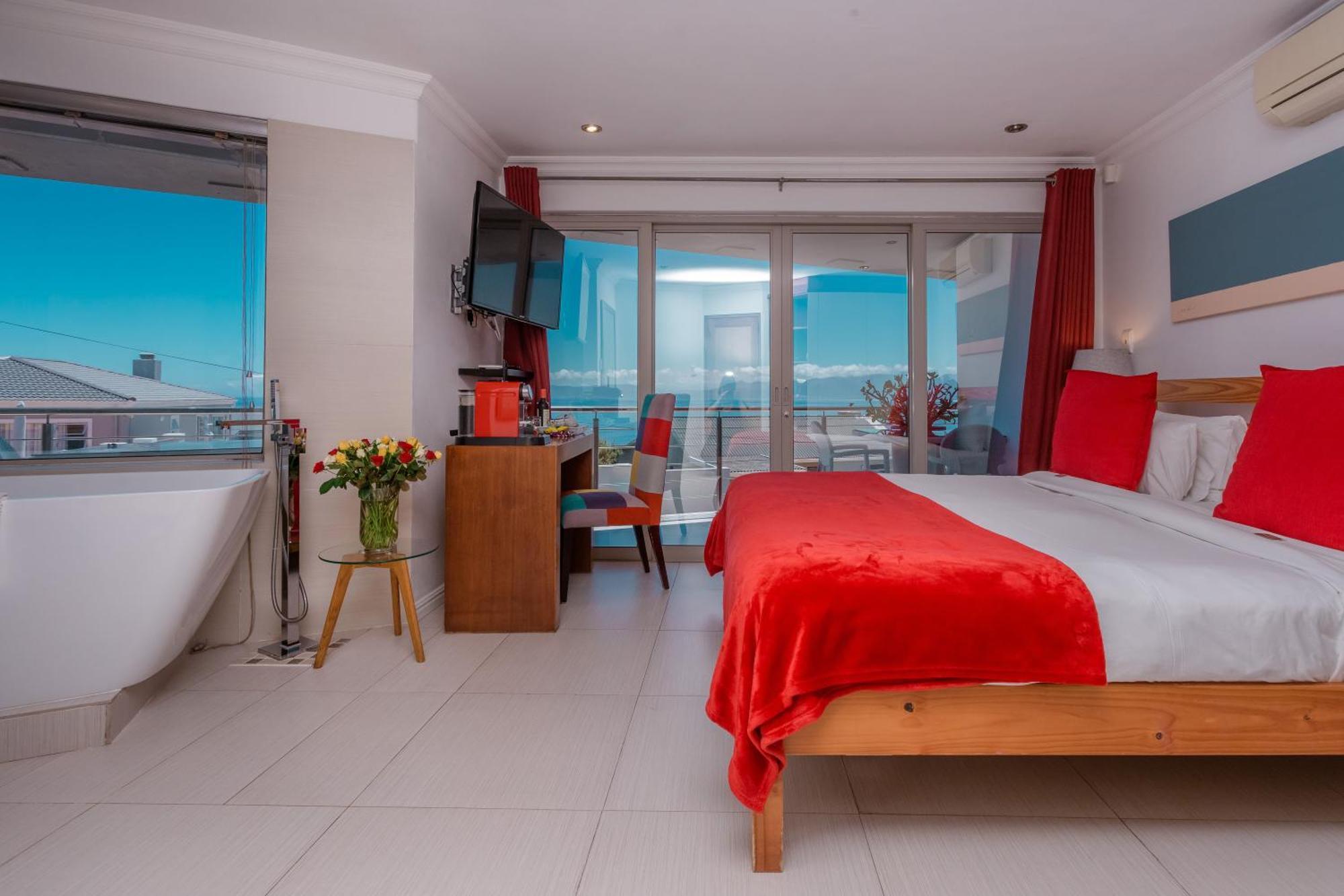 Sea Star Lodge Gansbaai Exterior photo